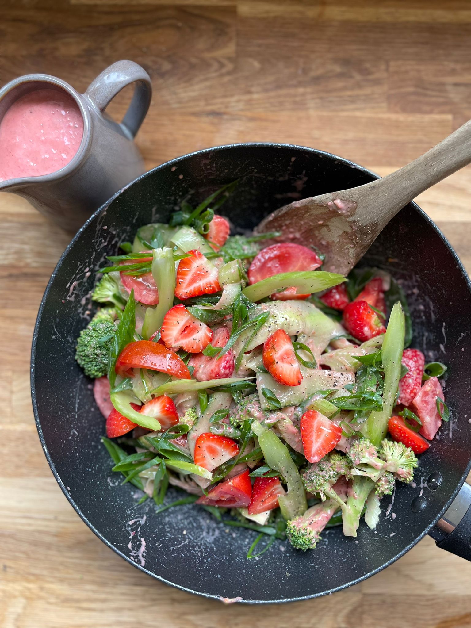 Kwanghi Chan’s perfect weekend sharing salad