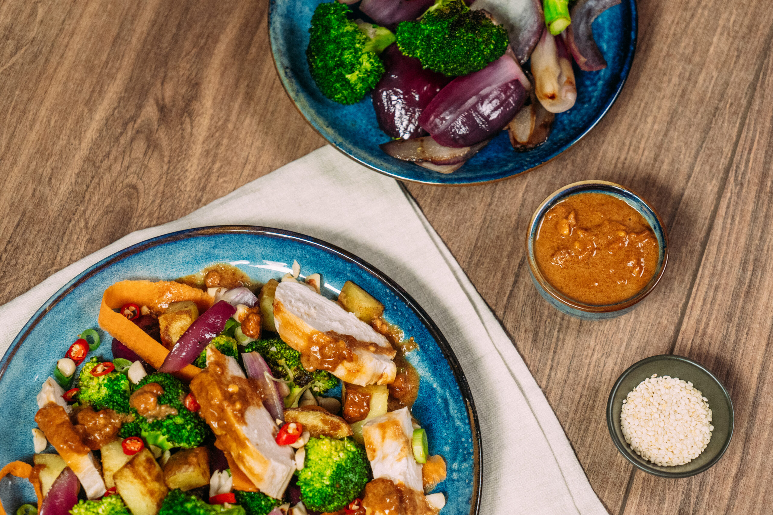 CHARGRILLED BROCCOLI AND CHICKEN SATAY SALAD