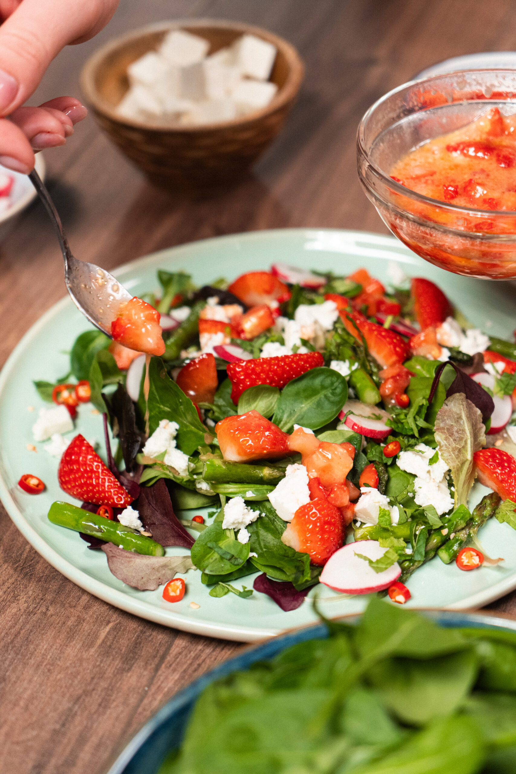 STRAWBERRY SUMMER SALAD WITH MINT AND FETA